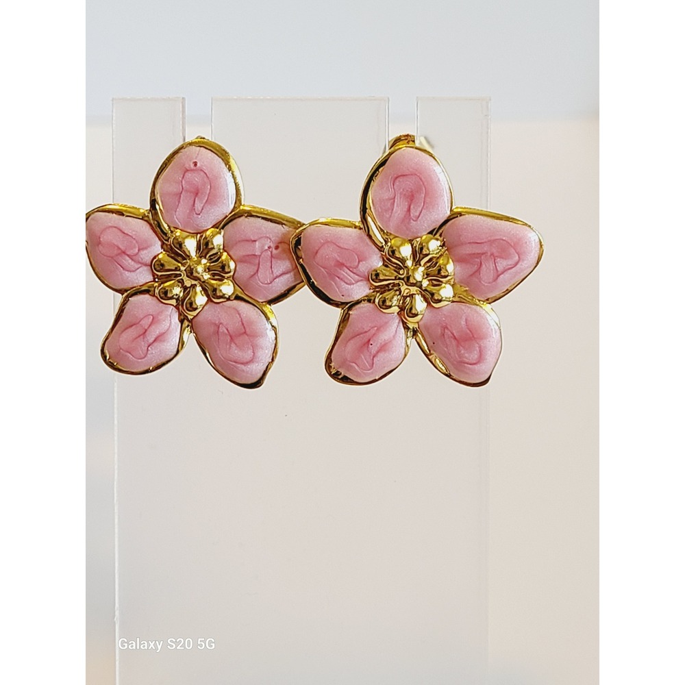 Pink Enamel Flower Stud Earrings Gold Tone Cherry Blossom Floral Jewelry